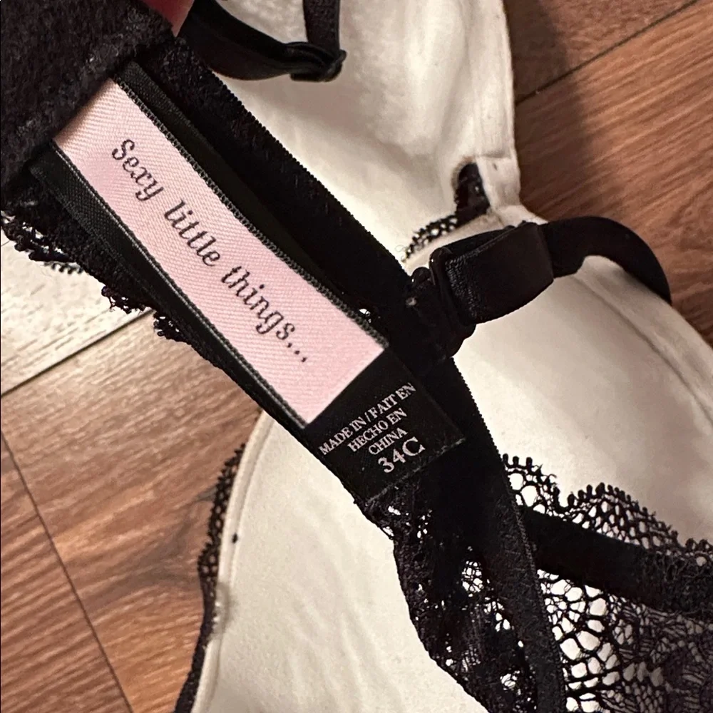 Victoria Secret black lace push up full coverage sequin bra 34C - Picture 5 of 5